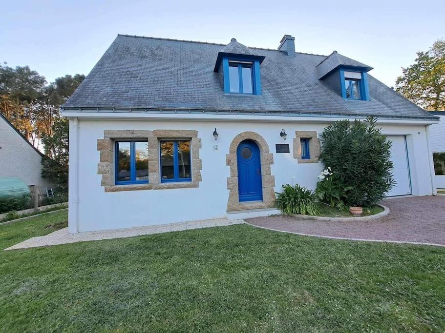 Holiday home Maison Bord De Penestin